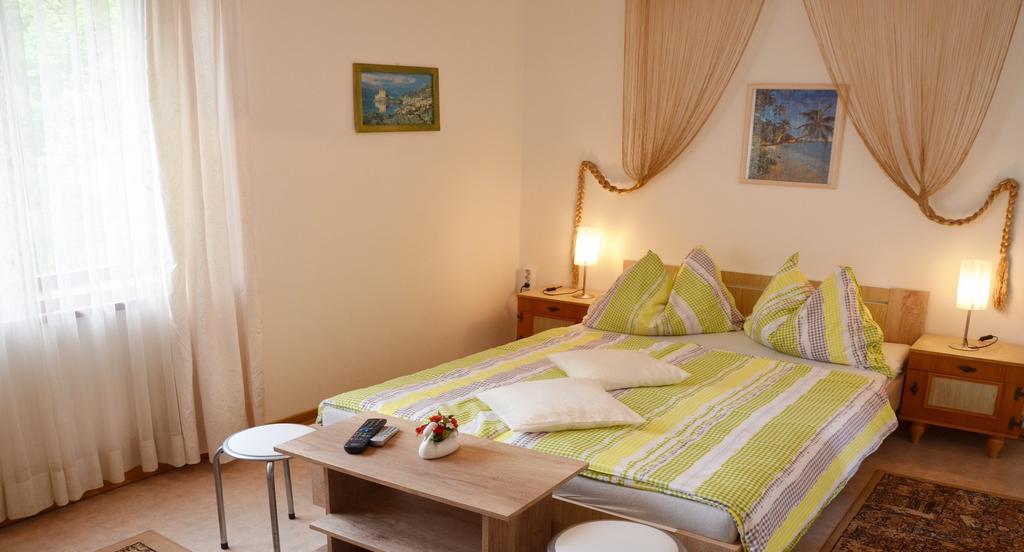 Pörtschach am Wörthersee Gasthof-Pension Karawankenblick מראה חיצוני תמונה