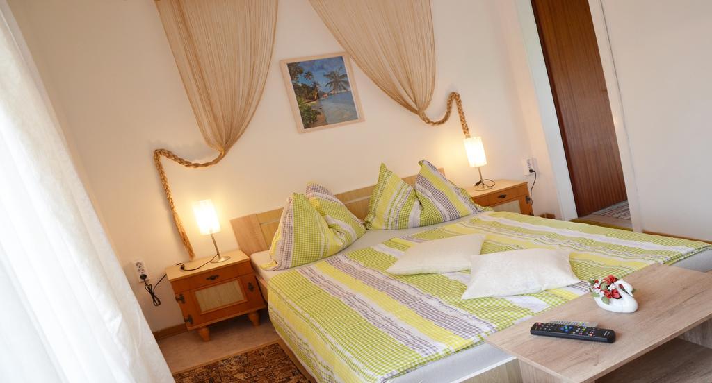 Pörtschach am Wörthersee Gasthof-Pension Karawankenblick מראה חיצוני תמונה