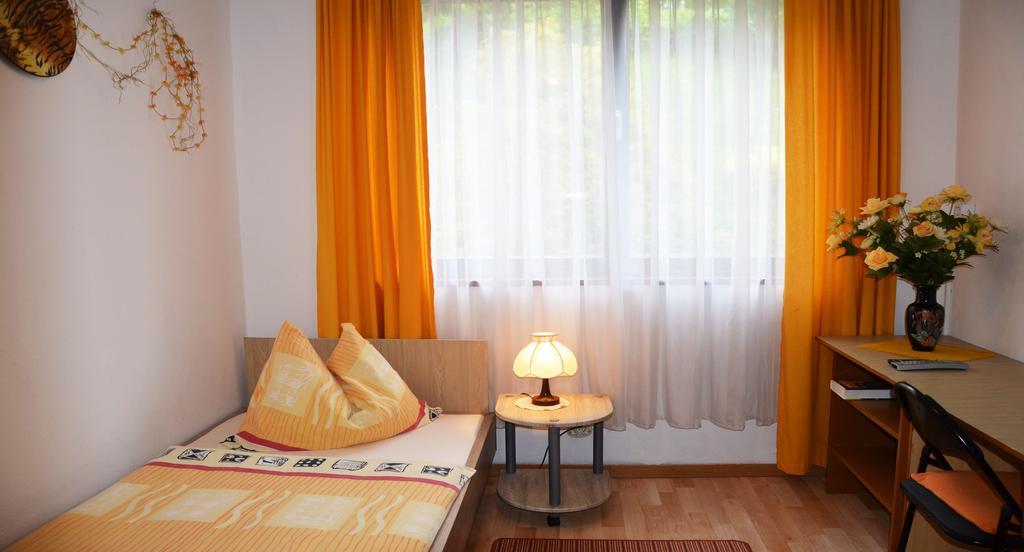 Pörtschach am Wörthersee Gasthof-Pension Karawankenblick מראה חיצוני תמונה
